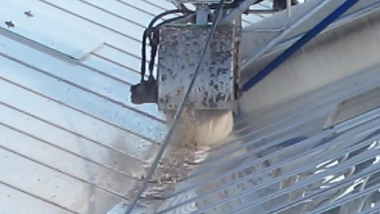 Roofmaster Light - Agro Care - Brede gootborstel 1 - Wide gutter brush 1.mp4